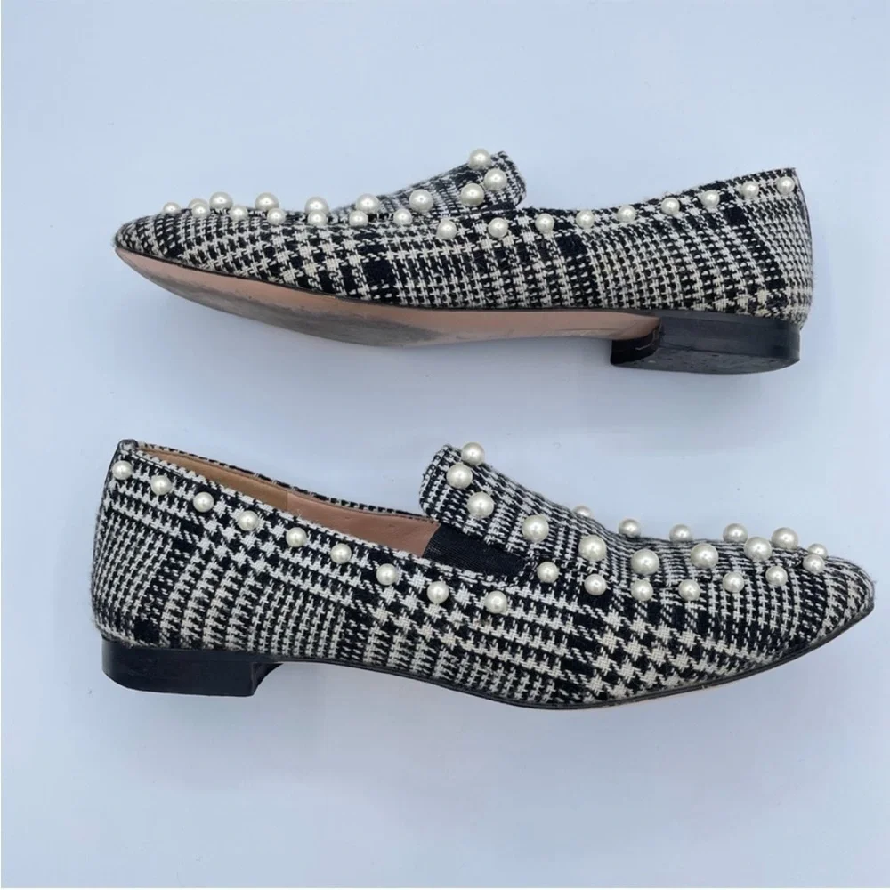 EUC J Crew Black and White Twwed Loafers with Faux Pearls - Picture 10 of 12